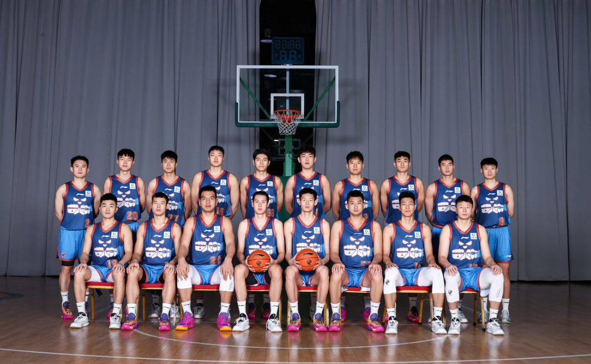 星空体育官网-姚明一离任就不行！苏群曝CBA分红今年少800万 升降级势在必行？